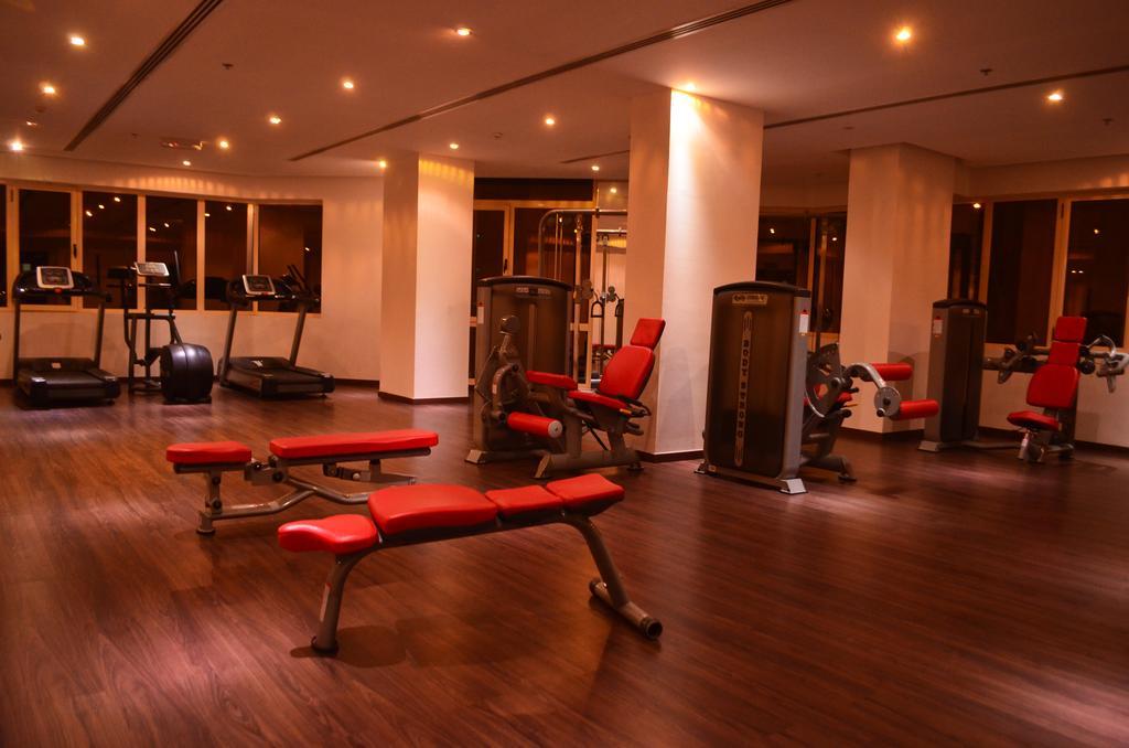 President Heights Aparthotel Манама Екстериор снимка