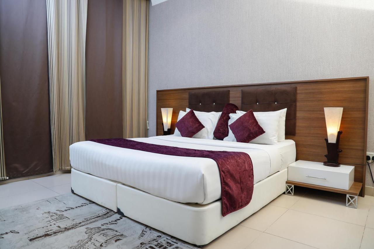 President Heights Aparthotel Манама Екстериор снимка