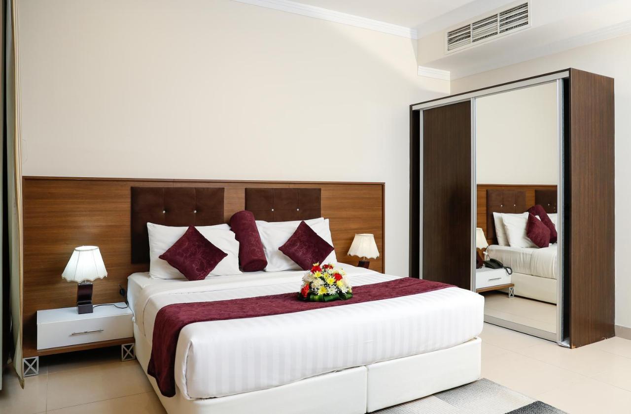 President Heights Aparthotel Манама Екстериор снимка
